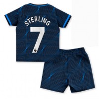 Billiga Chelsea Raheem Sterling #7 Barnkläder Borta fotbollskläder till baby 2023-24 Kortärmad (+ Korta byxor)